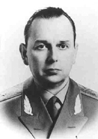 Попов Юрий Иванович